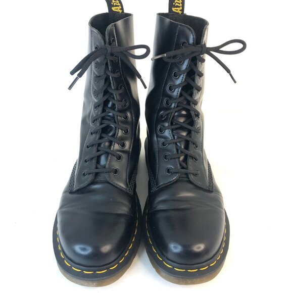 Dr. Martens 1490 Vintage 10-Eyelet Boots in Black Smooth Leather Sz. M/8, W/9.5 - Picture 2 of 16
